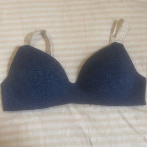 Victoria’s Secret T-shirt Wireless Bra